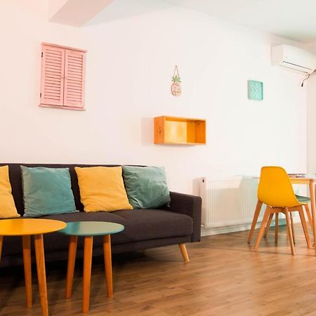 Candy Apartment Năvodari Eksteriør billede