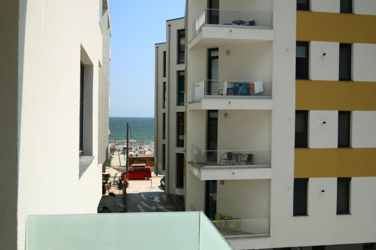 Candy Apartment Năvodari Eksteriør billede