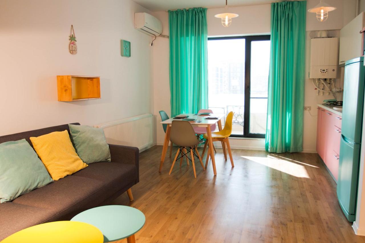 Candy Apartment Năvodari Eksteriør billede